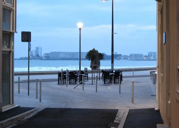 & Cantine De La 3* Les Sables-dʼOlonne