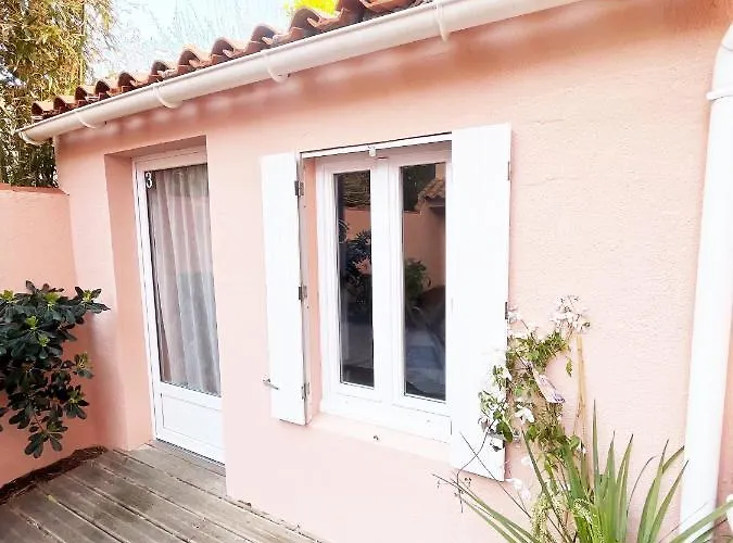 & Cantine De La Hotel Les Sables-d'Olonne