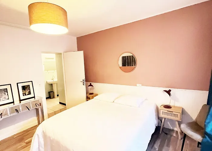 Hotel & Cantine De La Les Sables-dʼOlonne