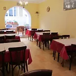 & Cantine De La 3*