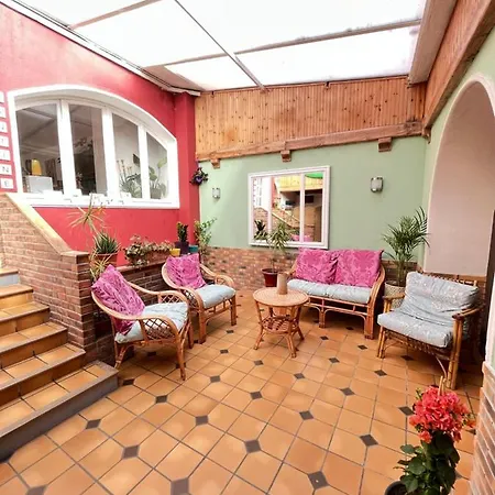 Hotel&cantine De La 3*