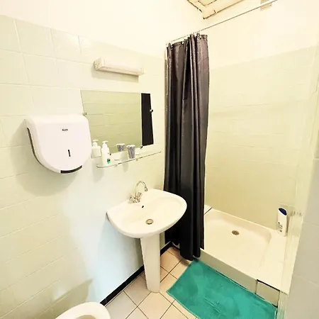 Hotel & Cantine De La