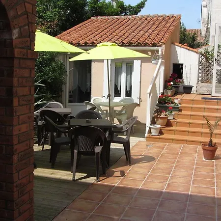 Hotel Hotel&cantine De La 3*