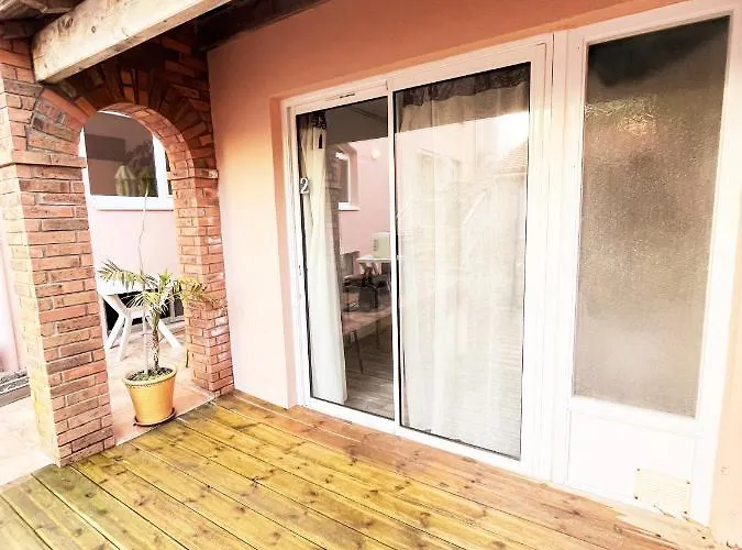 Hotell & Cantine De La Les Sables-dʼOlonne