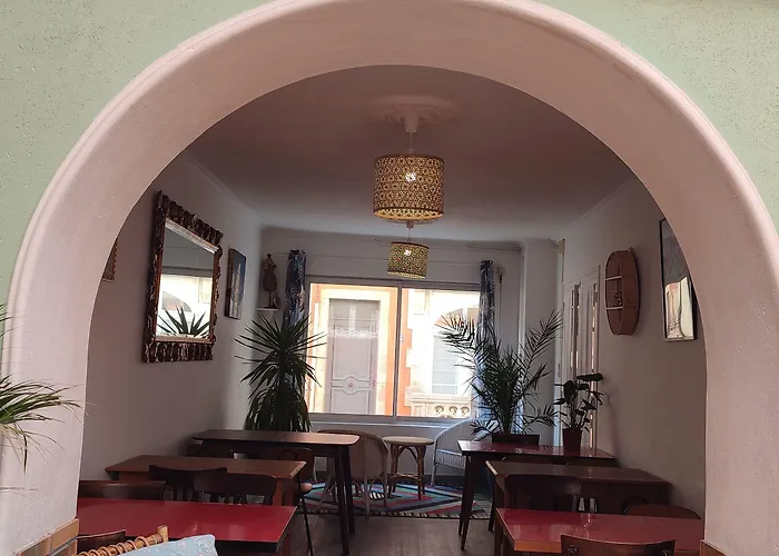 & Cantine De La Hotel