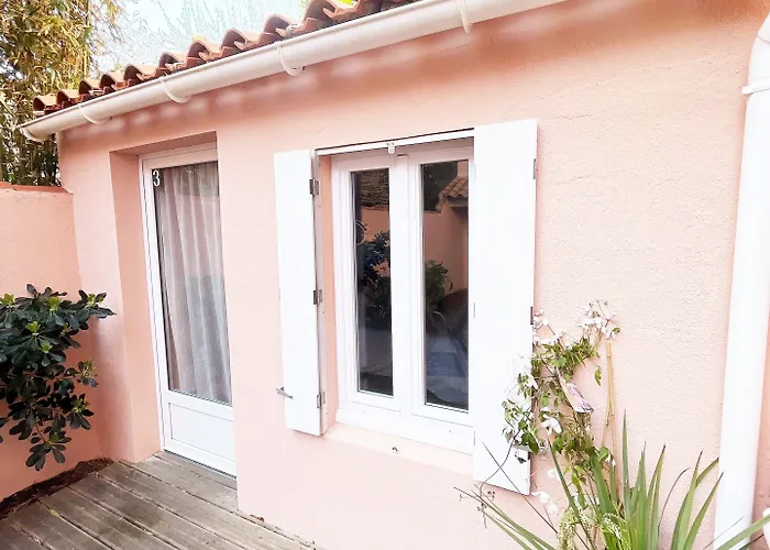 Hotell & Cantine De La