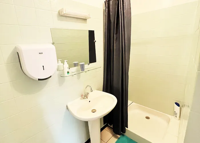 & Cantine De La 호텔 3*